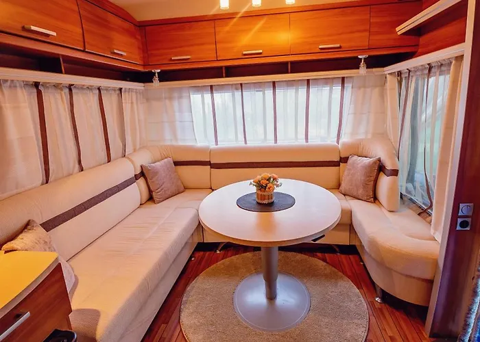 каравани Avi Iris фичоза Βάρνα