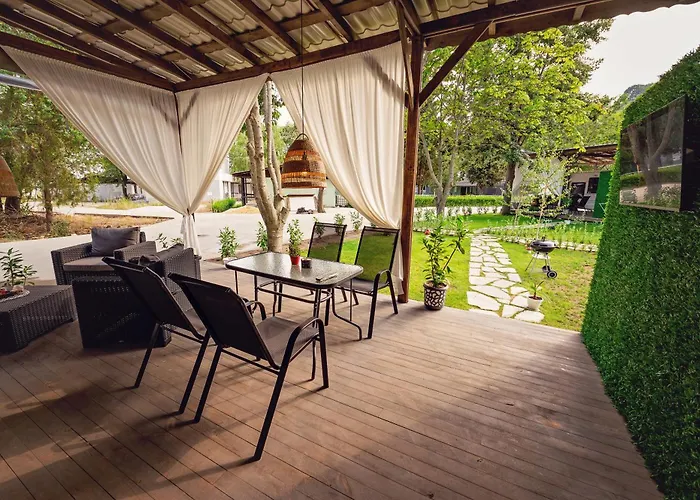 каравани Avi Iris фичоза Κάμπινγκ