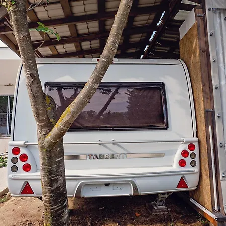 каравани Avi Iris фичоза Варна