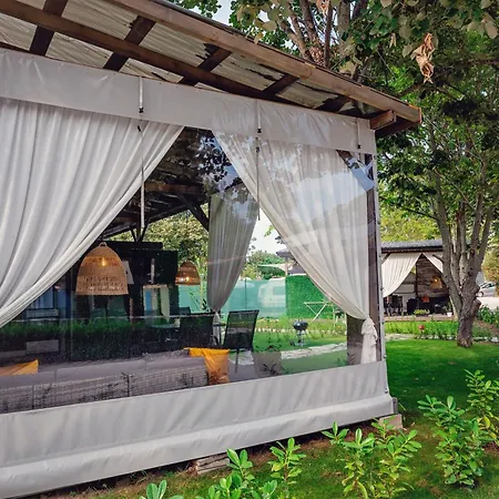 каравани Avi Iris фичоза Варна