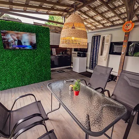 Кемпинг каравани Avi Iris фичоза Варна