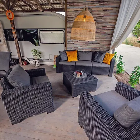 каравани Avi Iris фичоза Варна